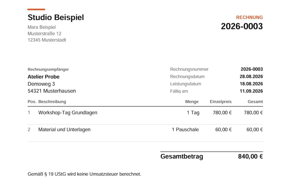 Eine Rechnung als PDF mit Positionen und Hinweis nach § 19 UStG, Beispieldaten
